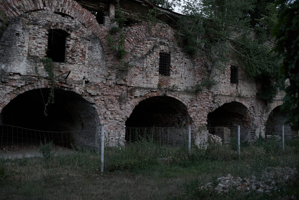 Ostaci logora Gradiška, leto 2015.